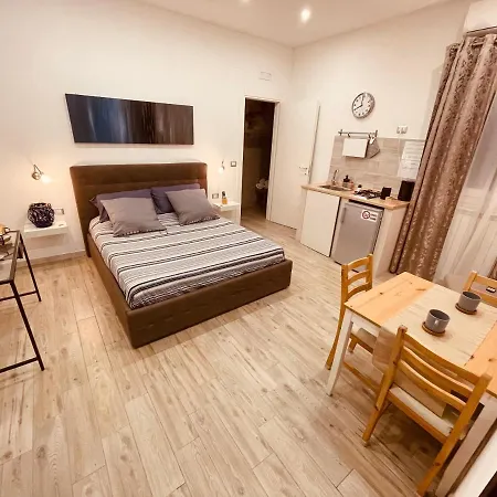 Bed & Breakfast La Piazzetta