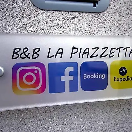 La Piazzetta 3*