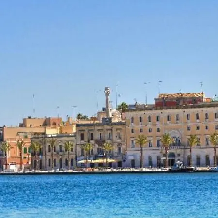La Piazzetta Bed and Breakfast Μπρίντιζι